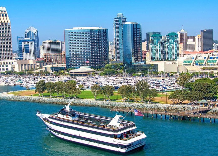 Flagship Cruises and Events - Coronado Visitor Center