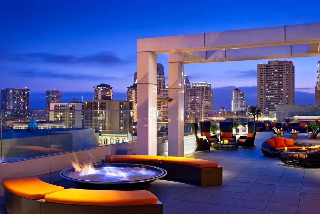Andaz-RooftopFirepitWestlow.jpg