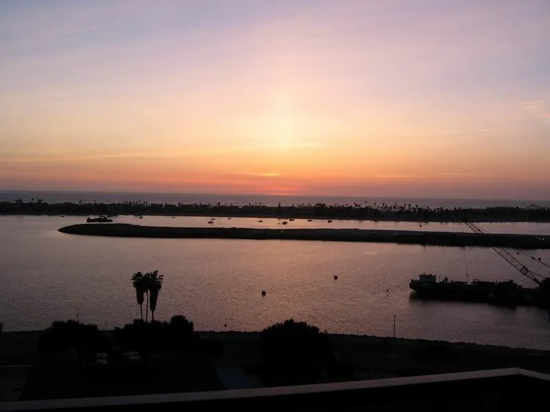 HyattRegencyMissionBay-PenthouseSunset2.jpg