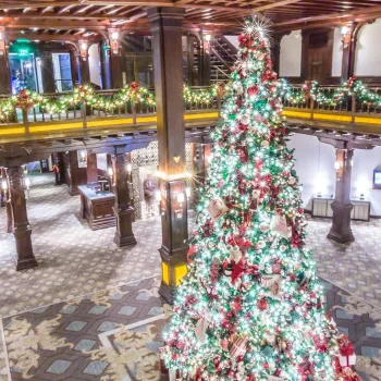 Hotel Holiday Happenings