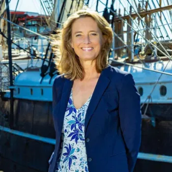 Dr. Christina Connett Brophy