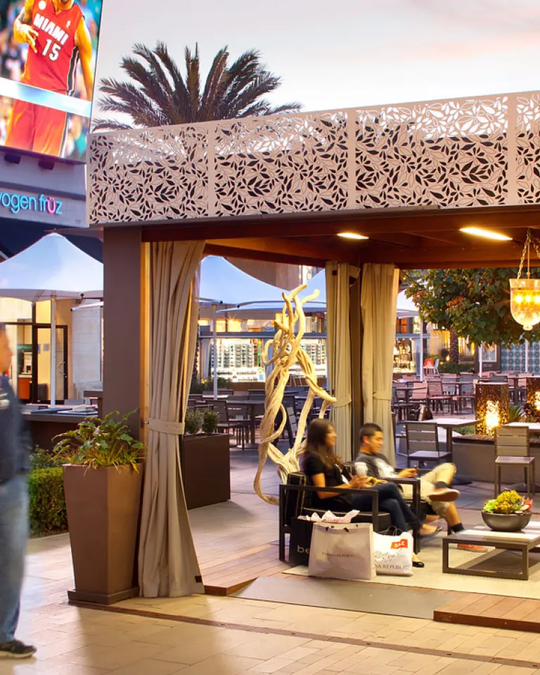 It's All About Outdoor Shopping