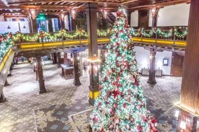 Hotel Holiday Happenings
