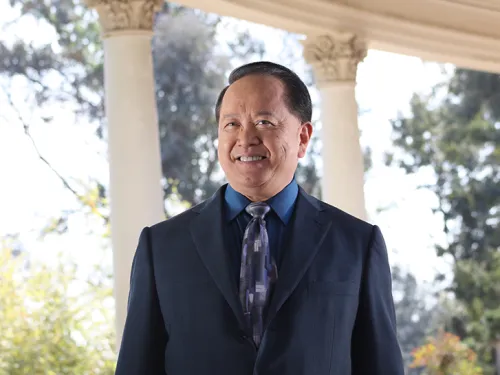 Maestro Jahja Ling