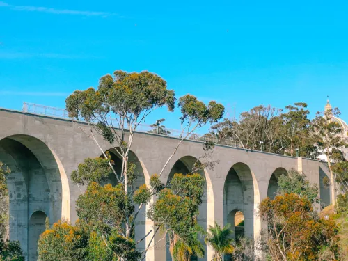 San Diego’s 7 Bridges Hike