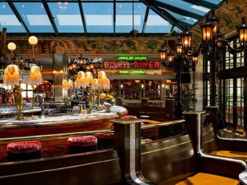Lafayette Hotel_