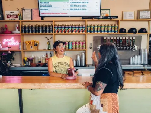 Mujeres Brew House
