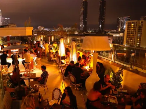9 P.M.: Rooftop Revelry at Techo Beso