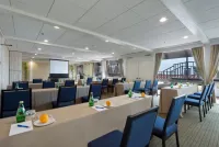 Acapulco Meeting Room